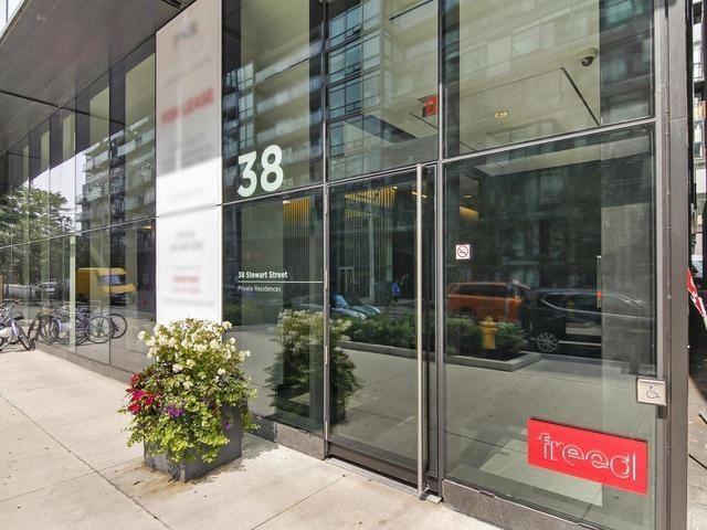 801 - 38 Stewart St