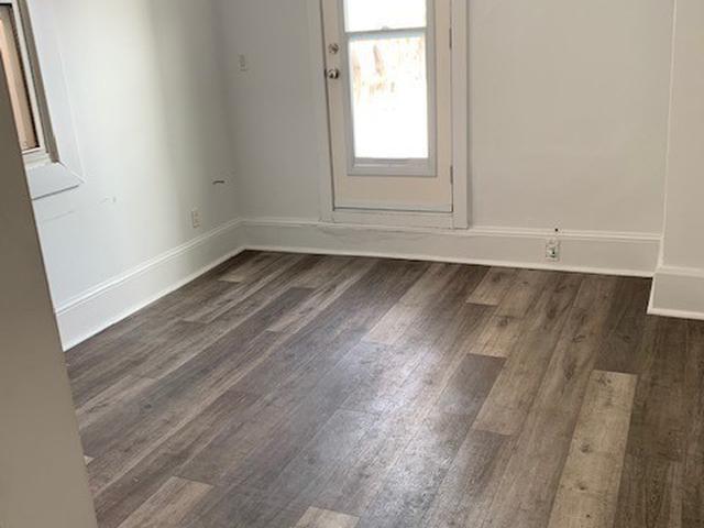 2nd Flr - 129 Ossington Ave