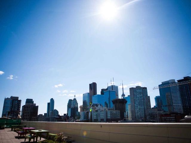 836 - 155 Dalhousie St