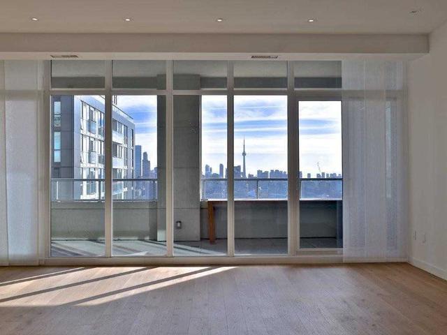 1710 - 111 St Clair Ave