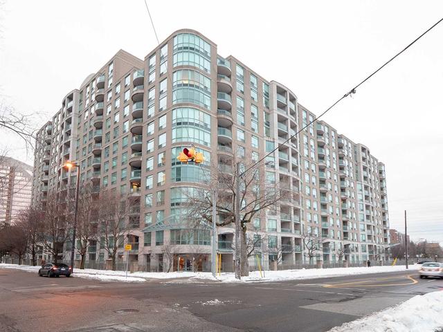 18 Pemberton Ave, Unit 908
