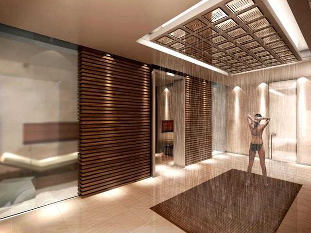 610 - 1030 King St W