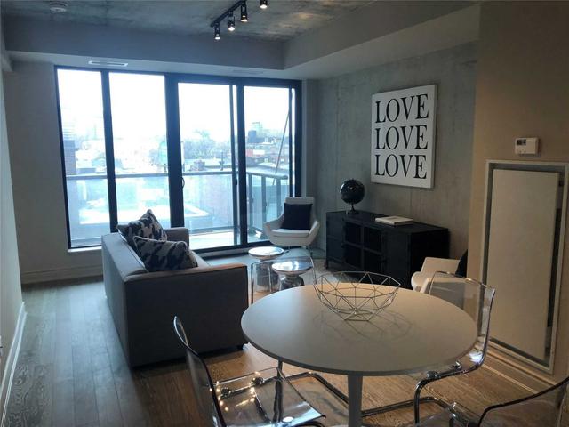 417 - 608 Richmond St W