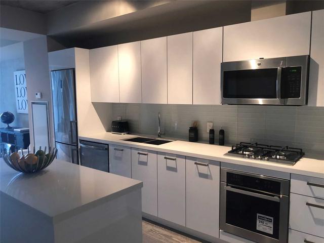 417 - 608 Richmond St W