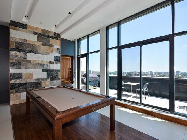 1401 - 75 The Donway St W