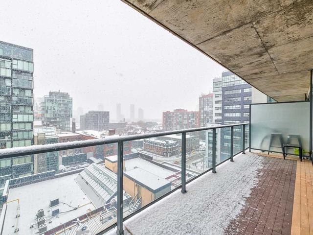 915 - 95 Bathurst St