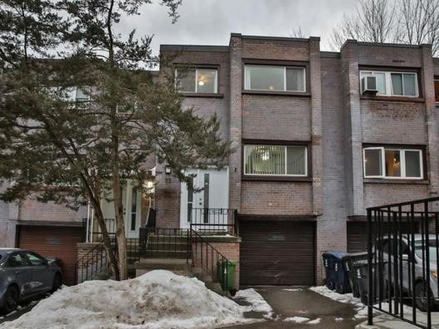 23 Candy Court Way