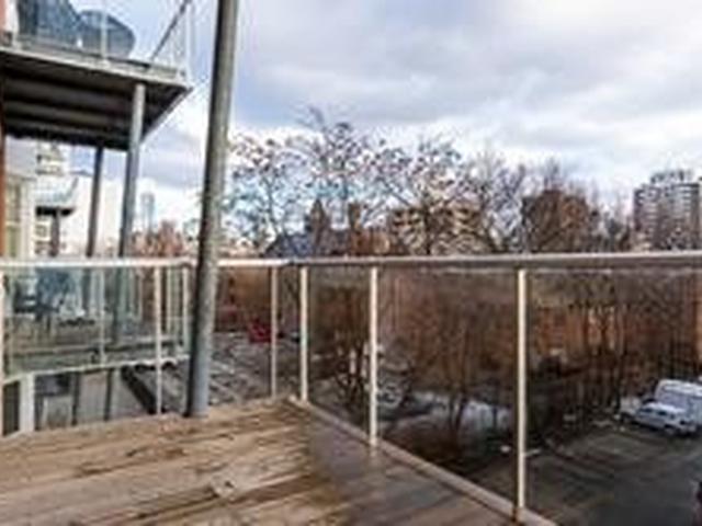 306 - 385 Brunswick Ave