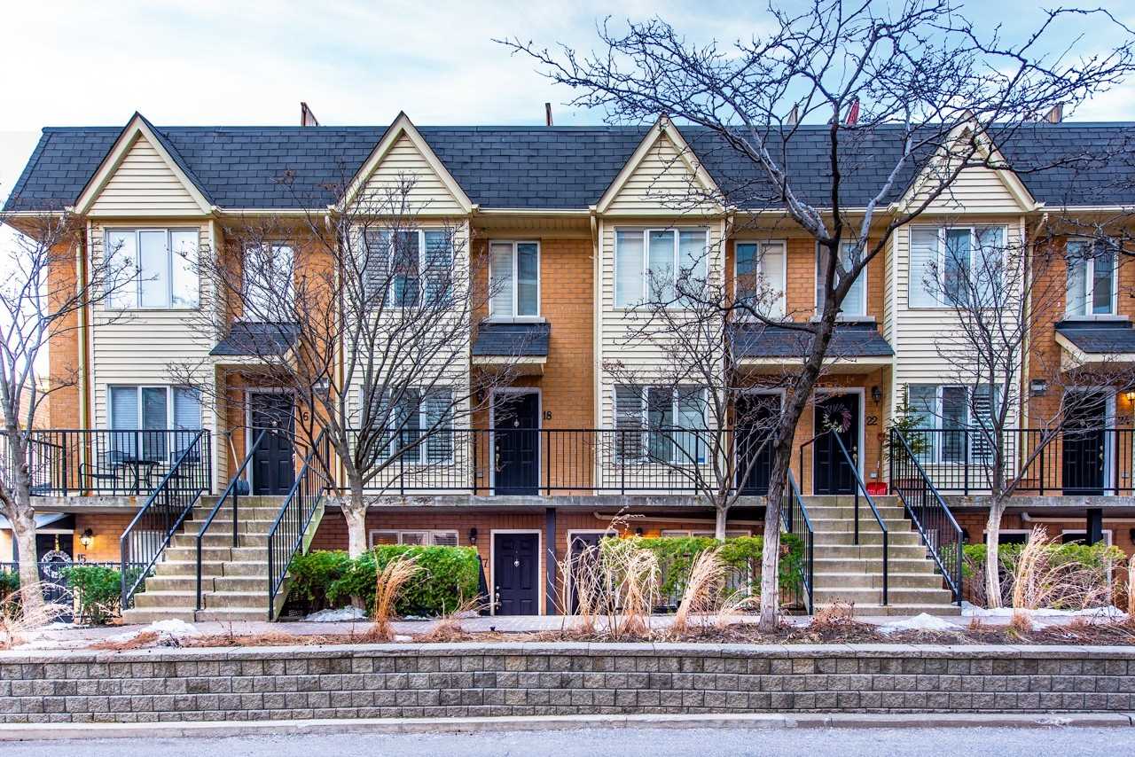 19 208 Niagara St, Toronto Sold, C4700337 Condos.ca