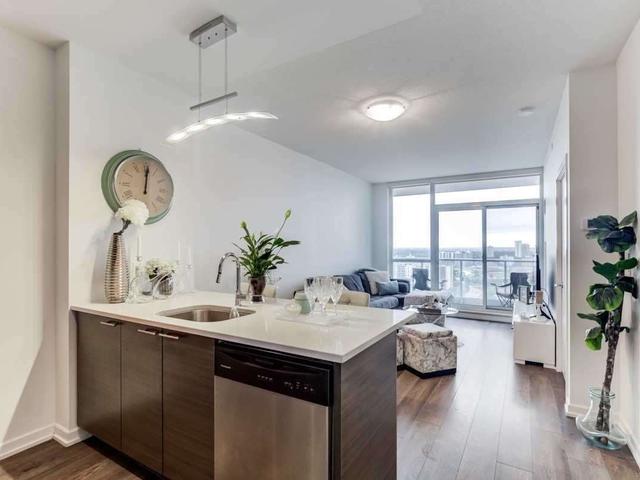 66 Forest Manor Rd, Unit 2305