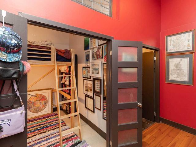 214 - 183 Dovercourt Rd