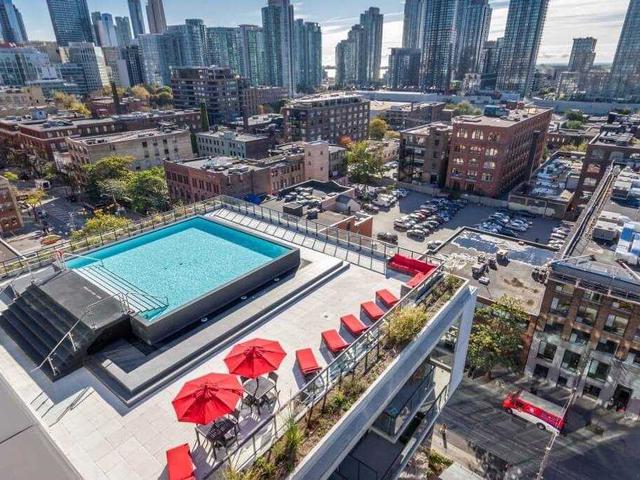 530 - 461 Adelaide St W