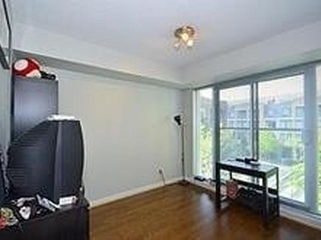 426 - 18 Beverley St