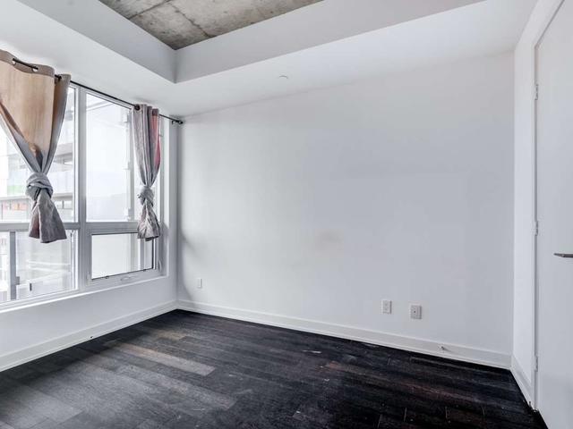 635 - 1030 King St W