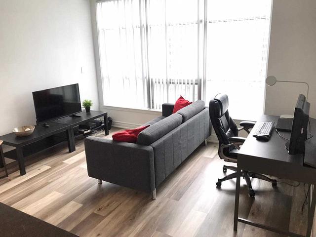 623 - 36 Blue Jays Way