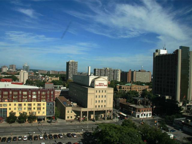 1047 - 155 Dalhousie St