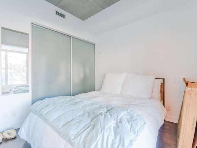 411 - 75 Portland St