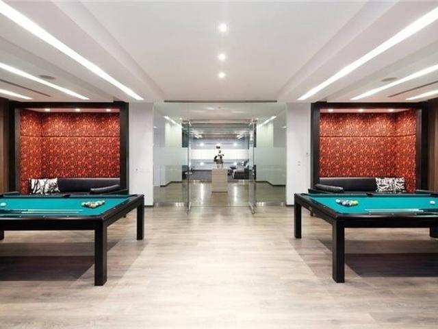 LPH14 - 1030 King St W