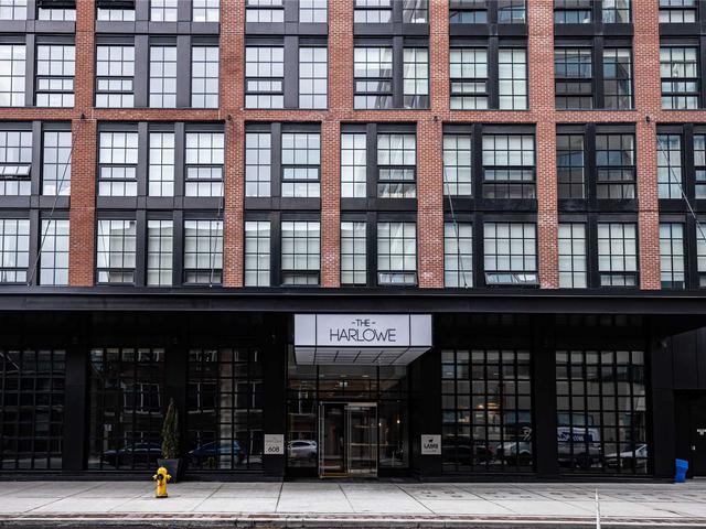 910 - 608 Richmond St W