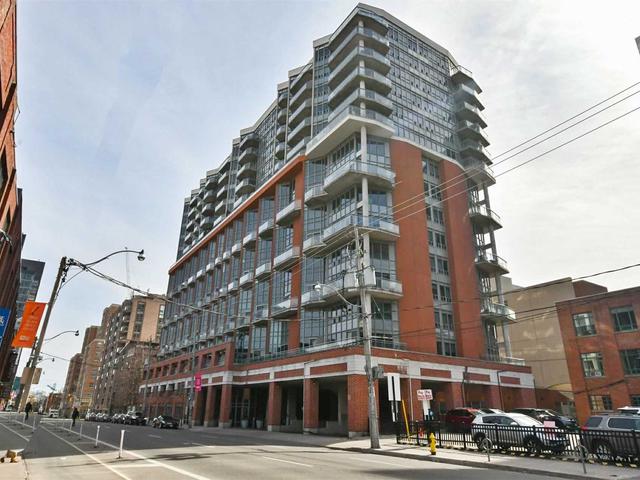 1112 - 255 Richmond St E