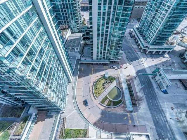 33 Bay St, Unit 2106