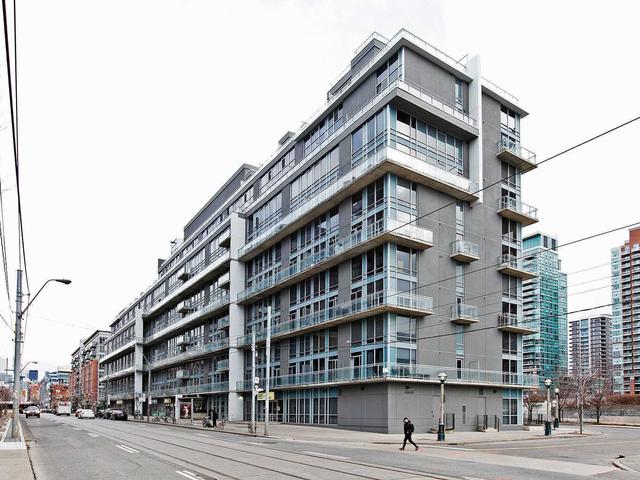 828 - 1029 King St W