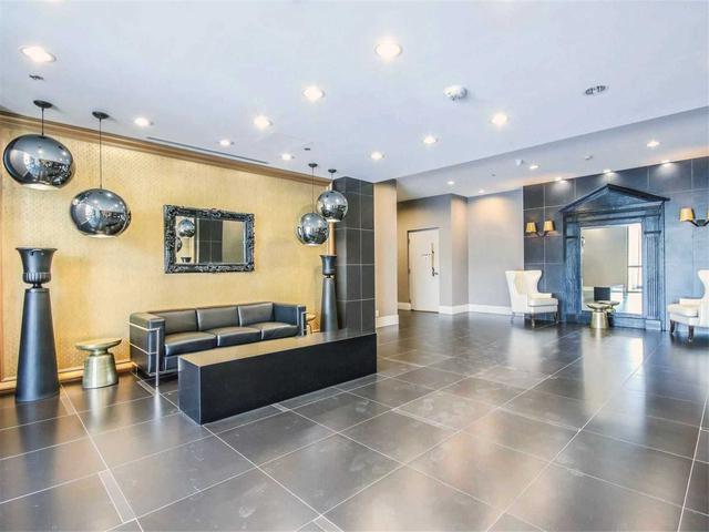 PH701 - 8 Gladstone Ave