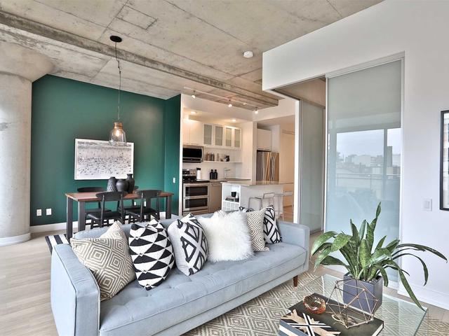 609 - 66 Portland St