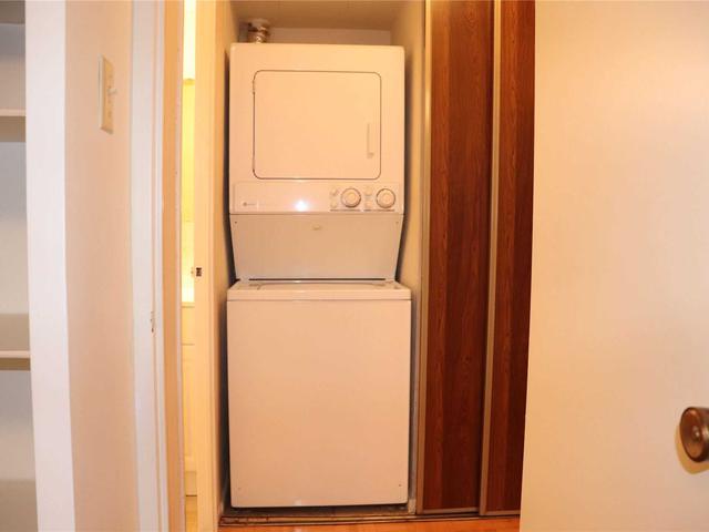 402 - 260 Seneca Hill Dr