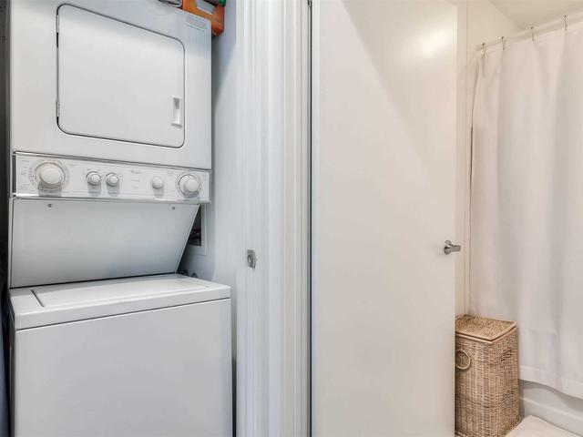 1002 - 637 Lake Shore Blvd