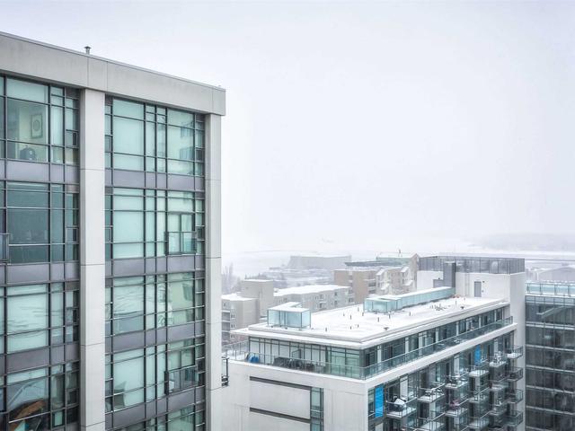 1002 - 637 Lake Shore Blvd