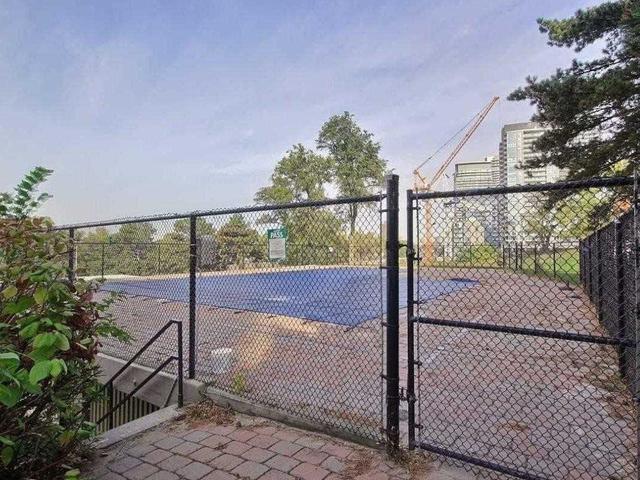 1603 - 10 Parkway Forest Dr