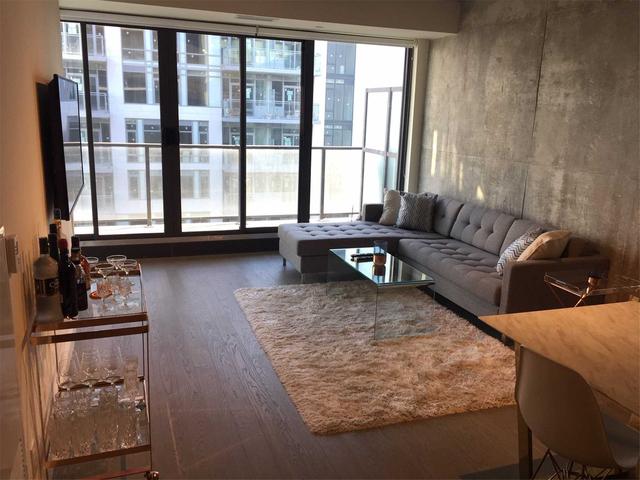 1314 - 111 Bathurst St