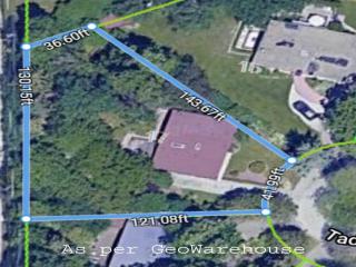 17 Tadcaster Pl