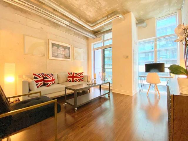 821 - 150 Sudbury St