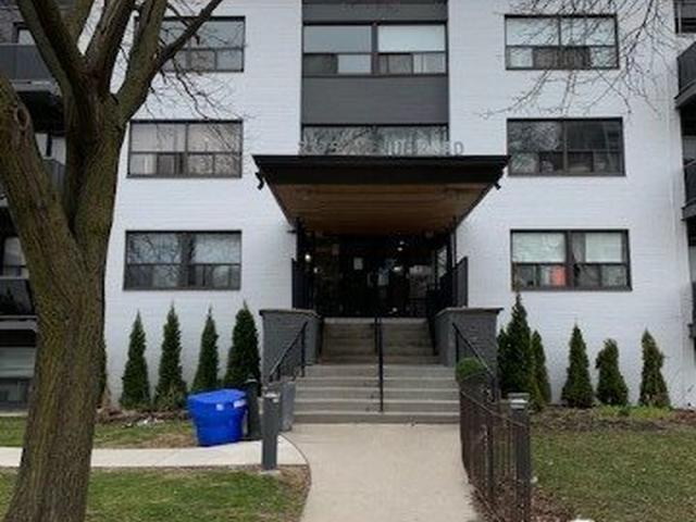 220 - 2175 Avenue Rd