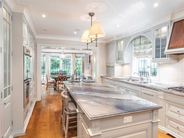 274 Forest Hill Rd