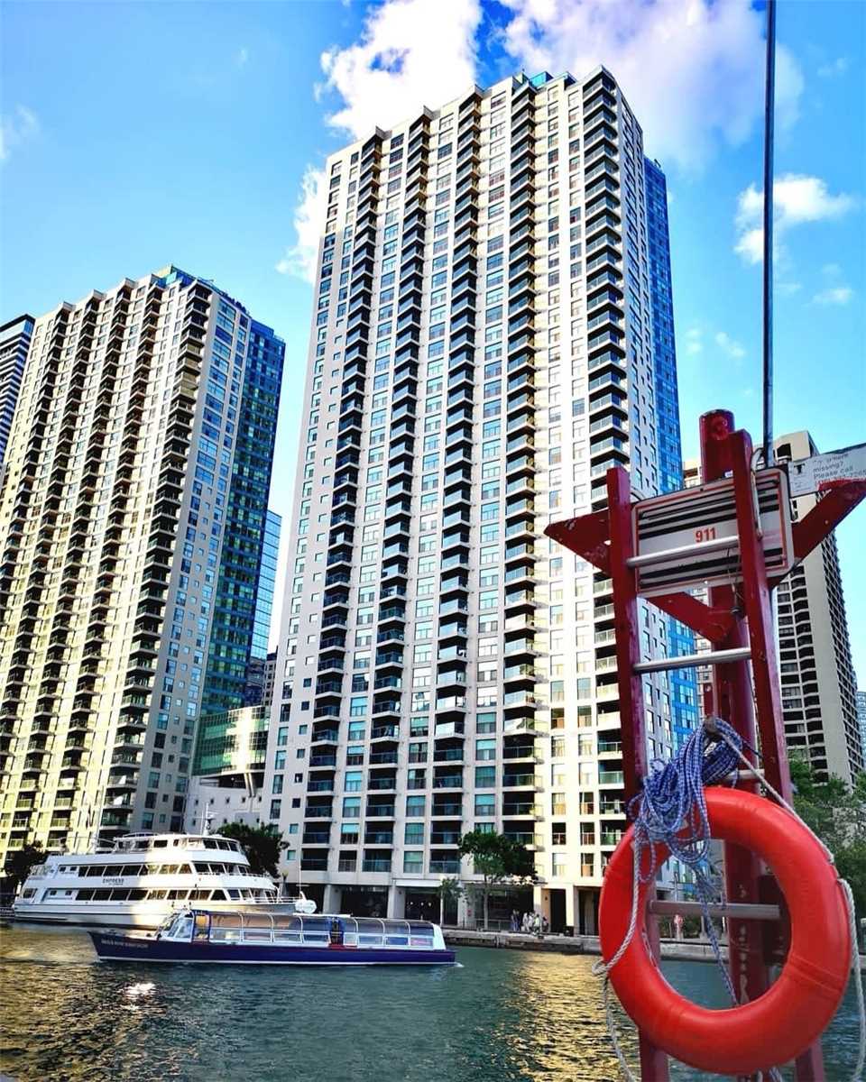 1405 99 Harbour Sq, Toronto Terminated, C4744222 Condos.ca