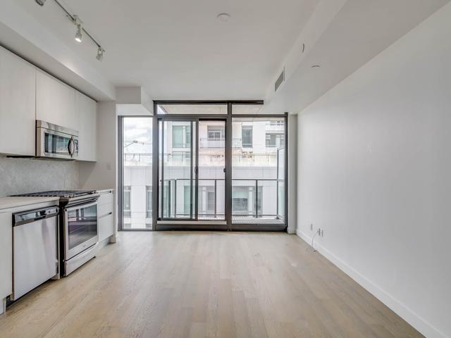 1310 - 111 Bathurst St