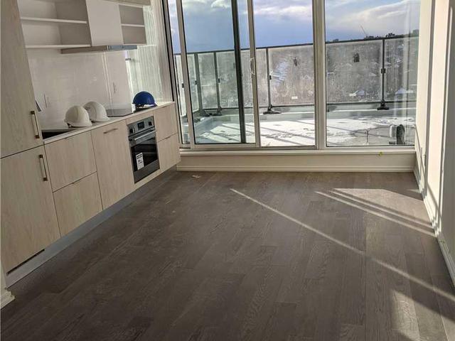 1222 - 8 Hillsdale Ave E