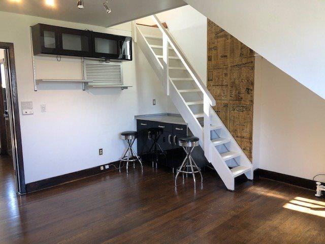3 - 274 Avenue Rd