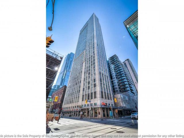 210 Victoria St, Unit 4111