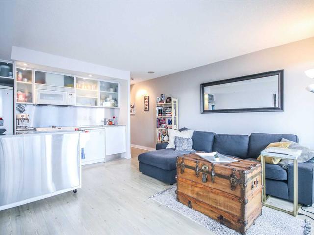 25 Telegram Mews, Unit 1212