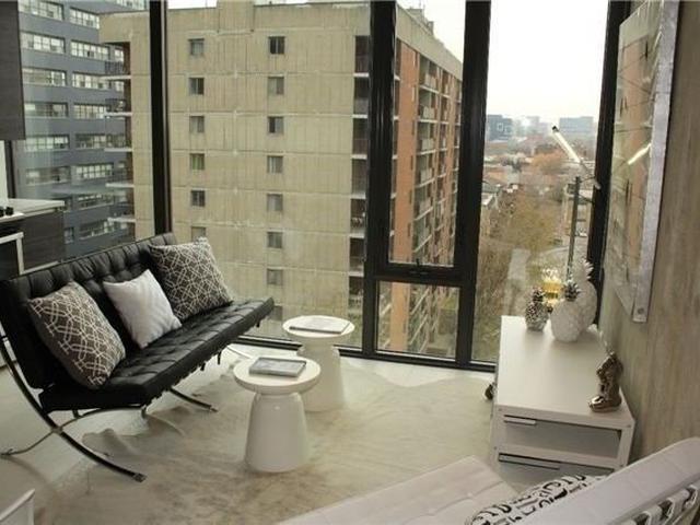 707 - 111 Bathurst St