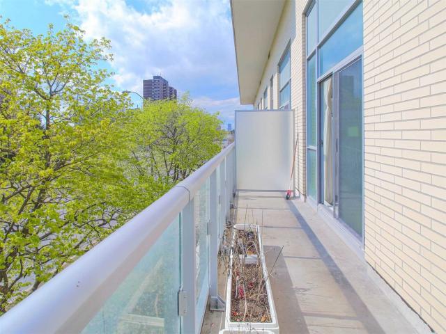 108 - 66 Forest Manor Rd