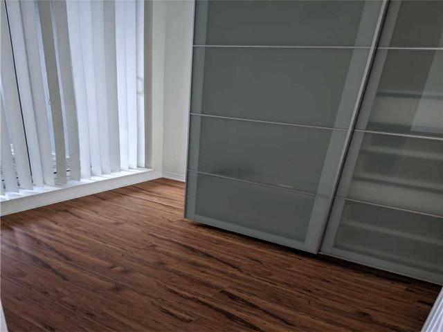 1906 - 30 Harrison Garden Blvd