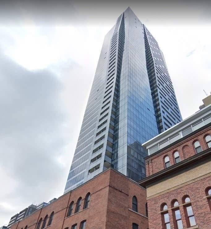 313 5 St Joseph St, Toronto