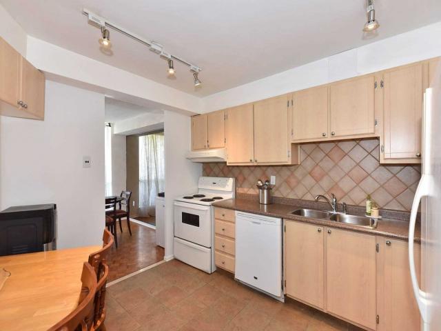 PH2 - 150 Neptune Dr