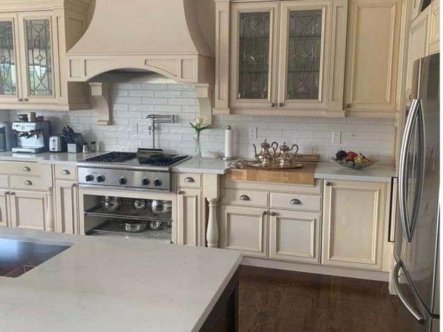 75 Greensides Ave