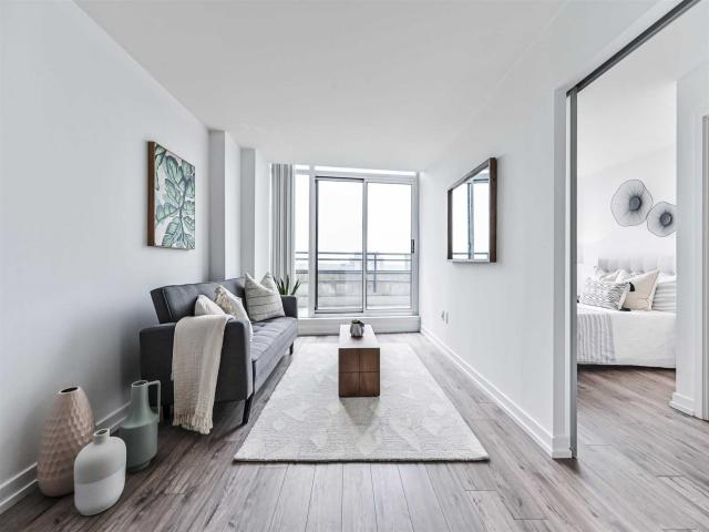 801 - 8 Telegram Mews